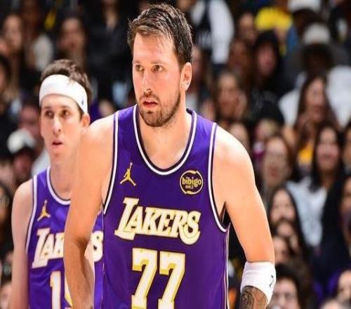 Shams��������&���˹�Խ�ȱϯһ��ʱ�����˶����𾢻ع�