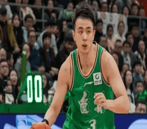 ����10395����ͬ����Ա���ۣ�4��������2�˼�����5�˵���