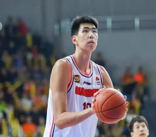 03��С����ɱ�ķ�������2.26m����֧NBA����������췼��û������