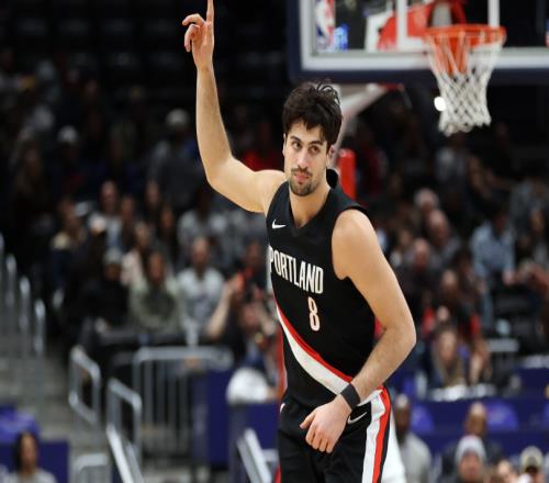 ��41+12��NBA��ʷ��3���ñ߽��ϻ�ȫ������5��1����׬����