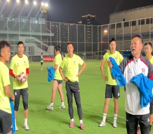 ���峬������������������ȱ�ս�½����ھ���Ӱ��ӭ����Э������ս