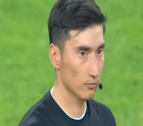 ���ߣ������Ὥ��ִ����³������Ļս̩����ɽ�ǽ�vs�ൺ