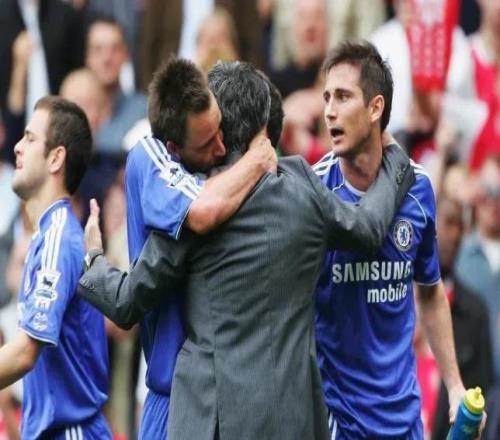 ��������Ӣ��ʮ���г���4���ж����ɽ���ѡ