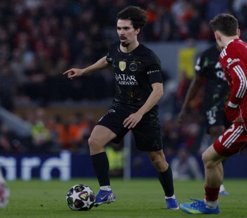 02���������������������ֺ�Ȼ���£�����˫ɱ������������4ǿ