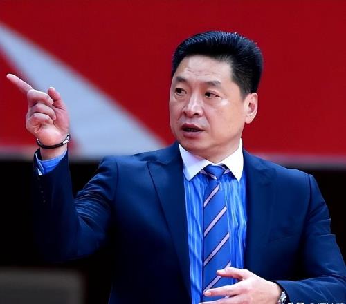 �����췼���ʦ��7��CBA�ھ���ȴ���Ϻ����ڲ��������ӳ���������