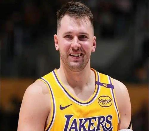 ��˦������������������ŷ�ޣ�������զ��