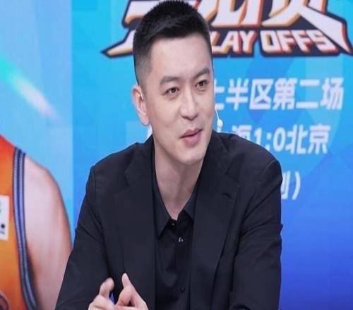 杨鸣：北京需麦基独当一面成取胜X身分第一场周琦像魁首带着他打