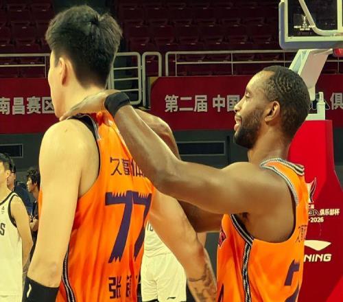弗格0分！张镇麟5+2+1，曾凡博10+1，赵睿4+2，上海北京战成42平