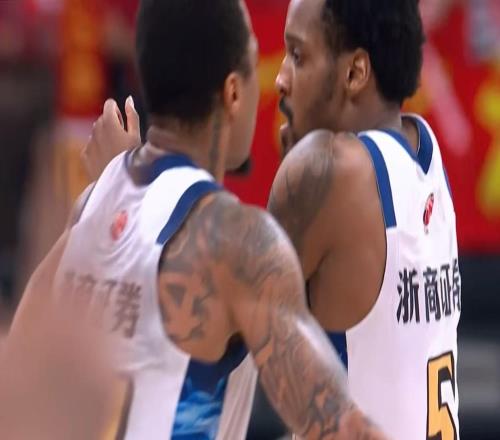 根本打不过了！广东队惨遭重大打击，CBA最大黑马强势崛起！