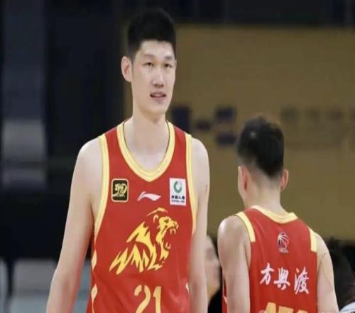 山西队亿元报价胡金秋，创CBA纪录古德温确认续约上海队