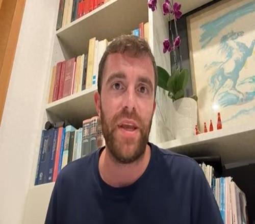 引发群攻罗马诺HWG宣布再次出岔子，转会大蛋糕的确“难分”