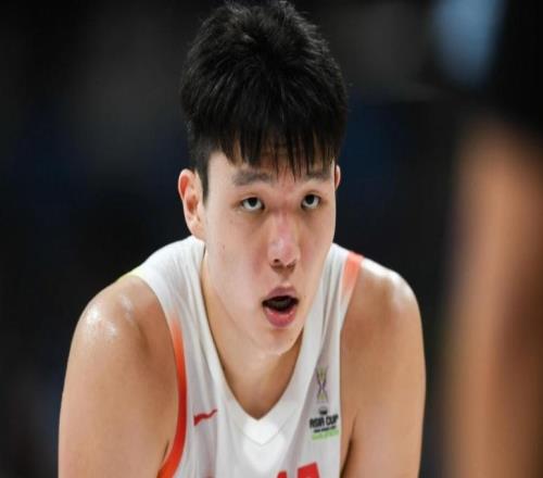 杨瀚森行程出炉：8月中旬结束特训回中国男篮两周合练征战世预赛