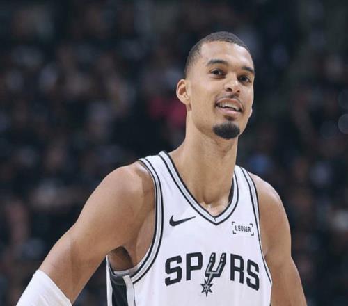 马刺5大高手集训巴黎！ESPN评论员发声，联盟29支球队要害怕了