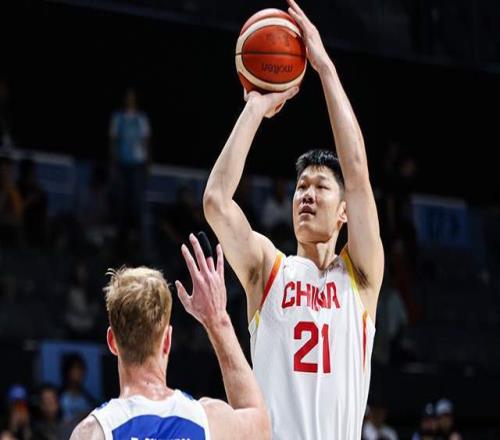 浙江广厦兜售胡金秋！保持开放态度，上海山西备好资金疯狂抢人