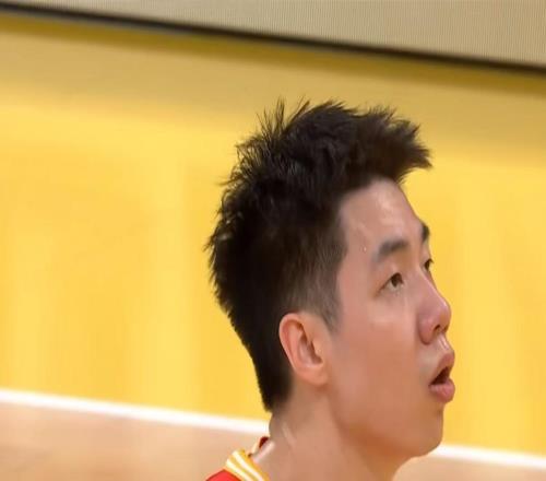 欢迎各队报价朱俊龙仅C类续约广厦男篮3年，广东北京等多队有意