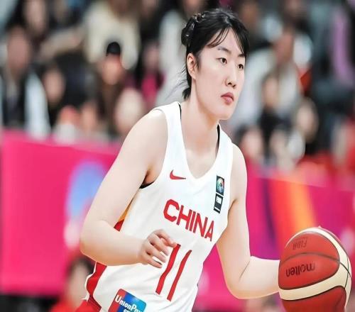 辜负宫鲁鸣！25分钟0分3失误，投篮5中0，昔日功勋居然不如新人