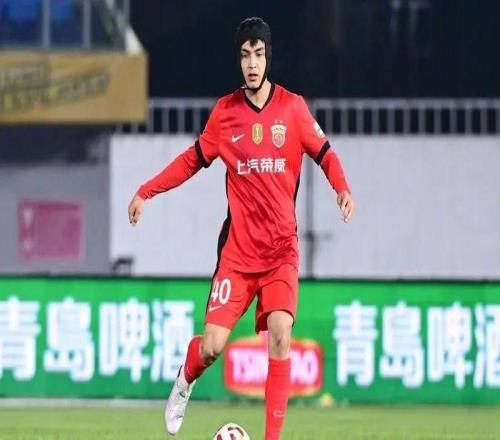 最新中超突发！国脚遇车祸临阵缺席！俱乐部回应！