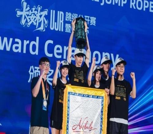 杜锋出任广东宏远总教练球员时期曾七夺CBA总冠军