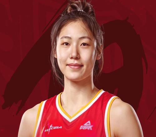 轰26分12板3断！中国女篮又一24岁1米85前锋崛起：宫帅明年征召她