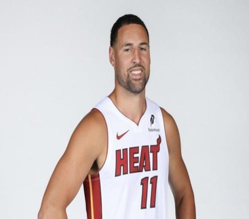 NBA官方晒克莱汤普森热火新造型，全新战袍正式亮相