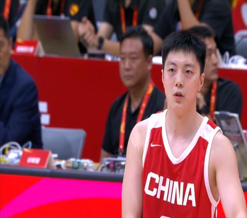 中国男篮12人名单出炉，仅一人调整，前NBA球员对手缺战