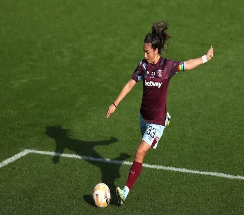 西汉姆联中场哈莉侯赛因租借谢菲尔德联，新赛季转战女足英冠