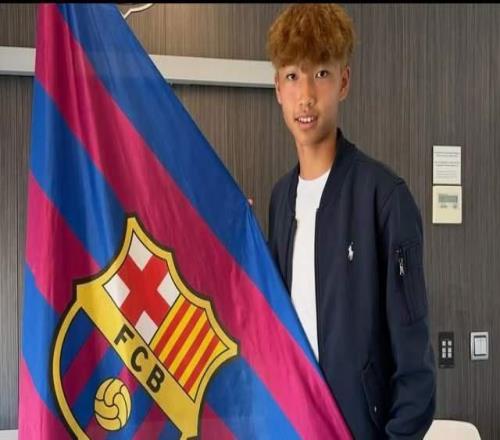 前途无量！李昊炎7名巴萨U15队友进西班牙国少：皇马仅3人