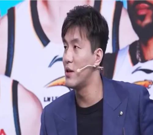 郭艾伦谈中国男篮VS卡塔尔！