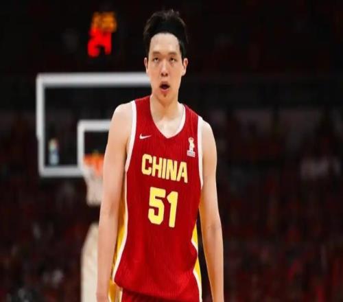 对塔克尔12人名单！后场5人，赵继伟带伤，焦泊乔与赵嘉义均入选