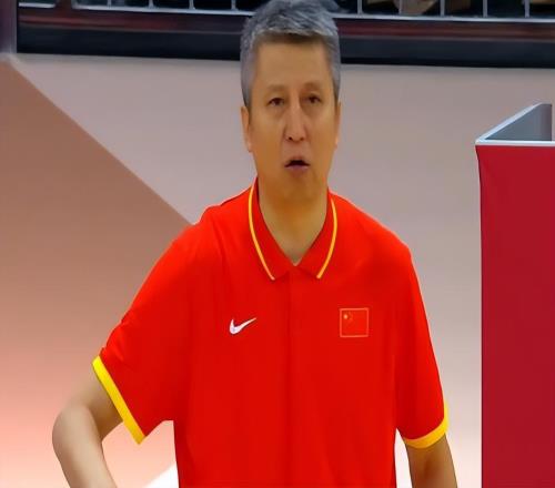 世预赛：男篮大胜东道主26分，比赛诞生三大意想不到，郭士强用人争议
