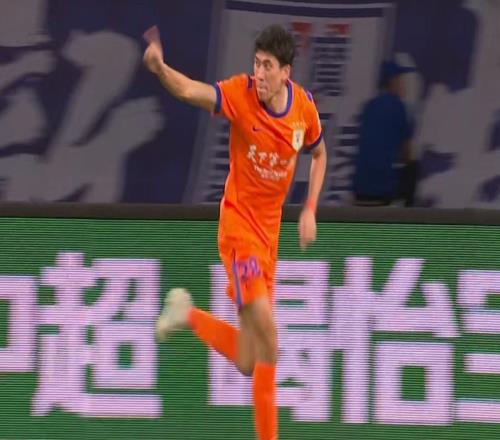 半场战报9秒，买乌郎打进中超第二快进球！泰山暂1：2申花