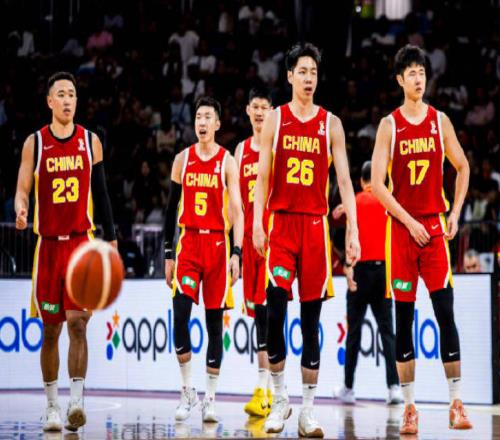 中国男篮大胜26分！杨瀚森表现不俗，胡明轩也不错！