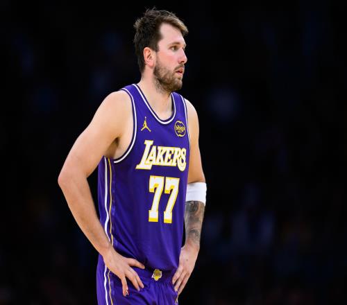 东契奇版湖人被看衰！ESPN评新赛季5大失望球队：勇士第3热火第4