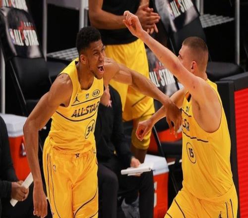 美记：2027年NBA自由球员市场或成史上最强一届，约基奇字母哥领衔