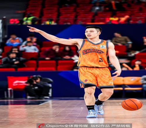 上海男篮热身84比96负发展联盟队李添荣25分偰李永炜21分