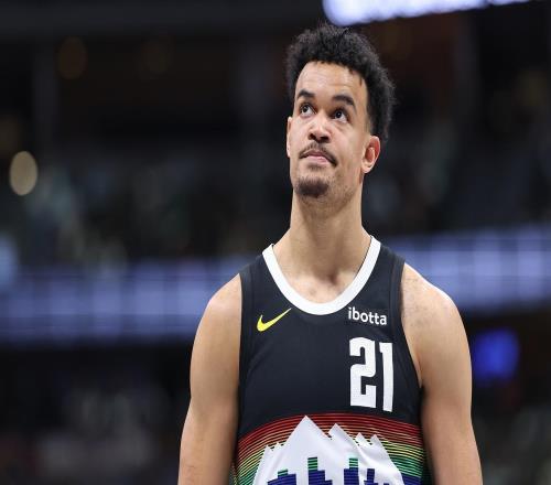 年薪600万到手330万，25岁NBA球员的用钱规划：20%投风险，生活费只留10万