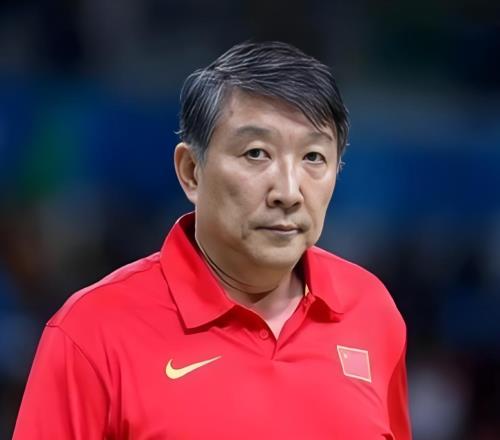输给西班牙1分！中国女篮暴露3大问题，宫鲁鸣很头痛