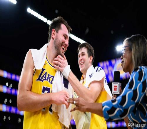 湖人低成本交易曝光！引进弹跳1.13米怪兽，给东契奇当空接搭档