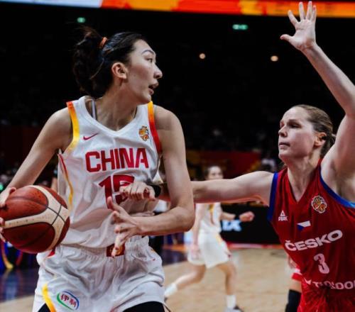 中国女篮vs意大利时间已定！CCTV5直播，冲击2连胜需做3大调整