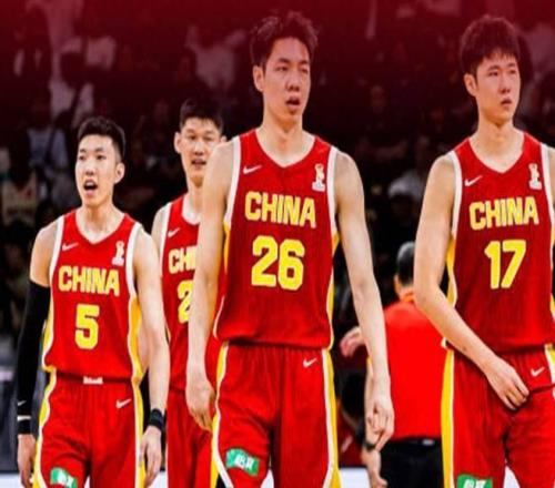兄弟俩都打进CBA，哥哥26岁拿联赛冠军，如今弟弟将出征亚运会