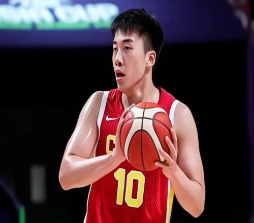 CBA猛料！香港金牛为王俊杰报备合同，山东男篮官宣签约2米03NBA前锋