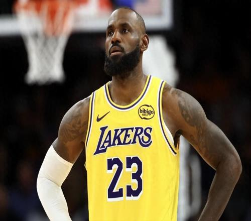生涯至少2万分1万篮板5千助攻有多难NBA仅4人做到，现役1人上榜