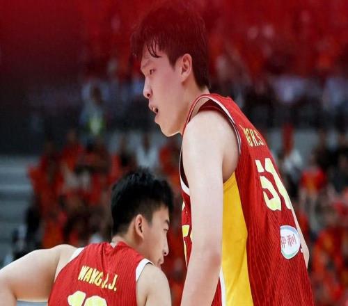 26分大胜+2.2秒绝杀！中国男篮手握世界杯出线主动权