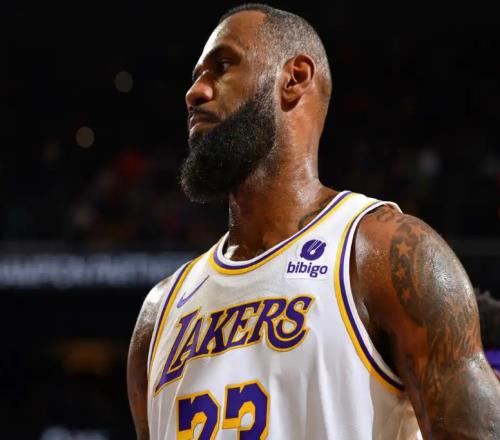 NBA谁能从一号位打到五号位翻遍历史也就4人能做到，杜兰特落选