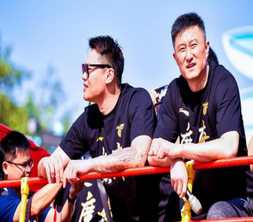 惨败日本二队郭士强会下课吗除了杜锋还有谁能接手中国男篮