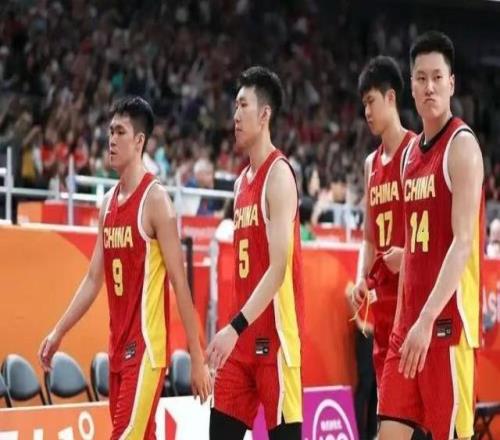 亚运会丨中国男篮回国就地解散全队上下都需写总结
