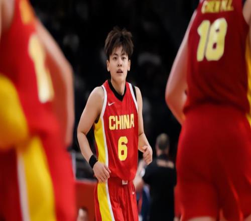 11041！太夸张，中国女篮大胜印尼，站桩式中锋不可取，仍有问题