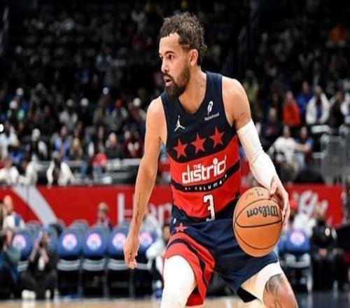 特雷杨：在我进入NBA的前九年被包夹的总是自己