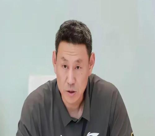 CBA新赛季，4支夺冠热门球队浮出水面
