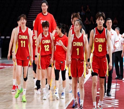 大胜蒙古队26分，中国女篮晋级半决赛大战韩国女篮，核心受伤，两大不足埋隐患